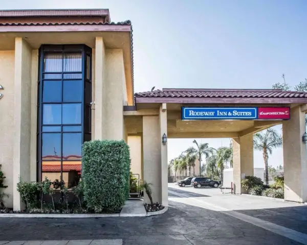 California Inn and Suites Bakersfield Main image